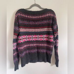 American Eagle Sweater